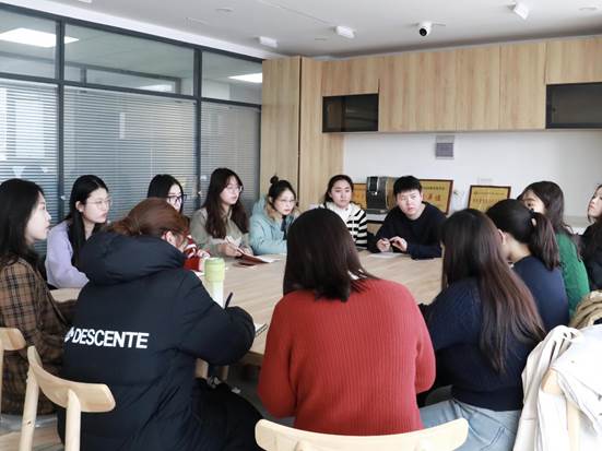 座谈会3 座谈会3